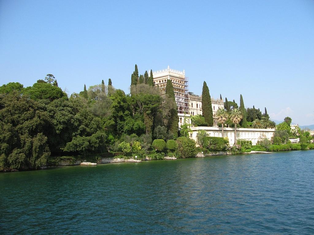 Porteselago Apartman San Felice del Benaco Szoba fotó